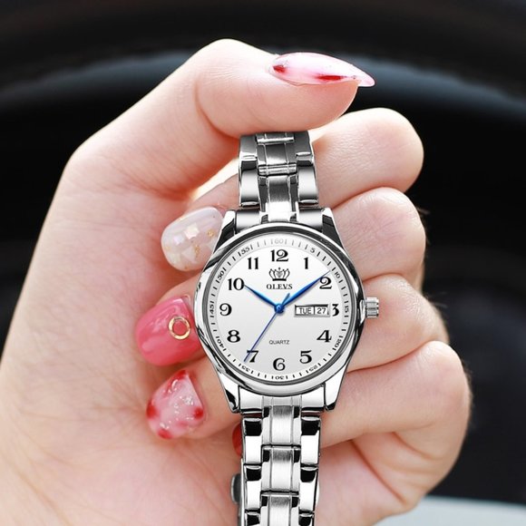 6-3 Women Waterproof Calendar Watch - Picture 3 of 5